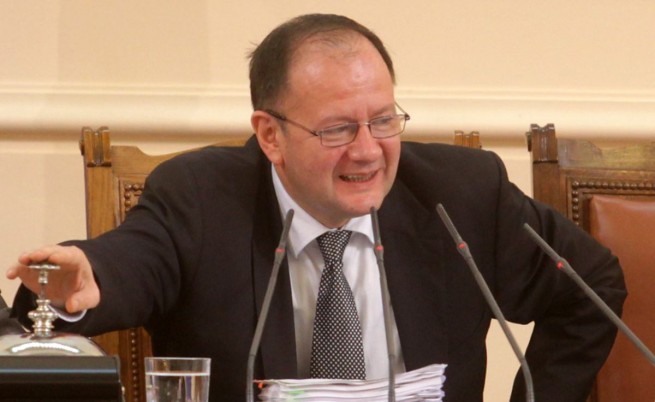 ГЕРБ внесе искане за оставка на Михаил Миков