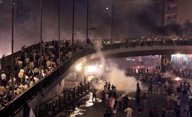 Нови безредици в Кайро, седем загинали и над 200 ранени