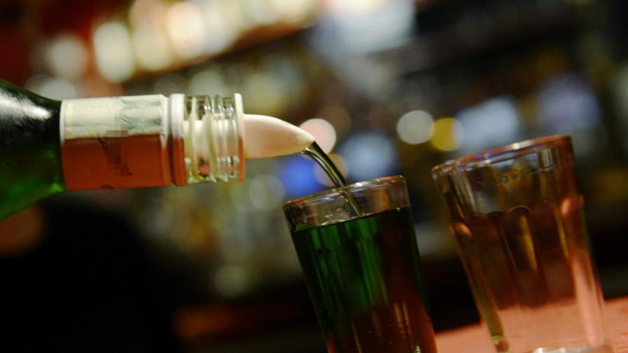 Гръцкият пазар бил залят с контрабанден алкохол от България 