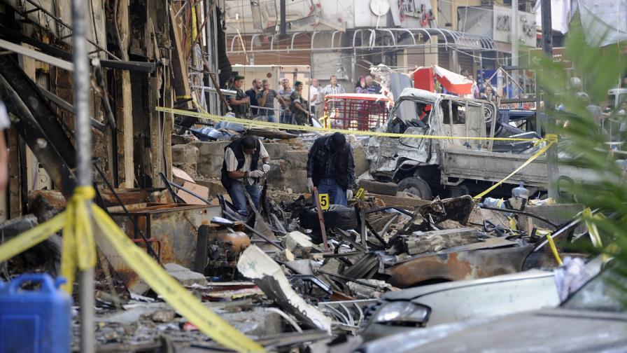 Двоен атентат взе над 50 жертви в Ливан
