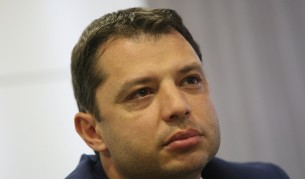 Делян Добрев