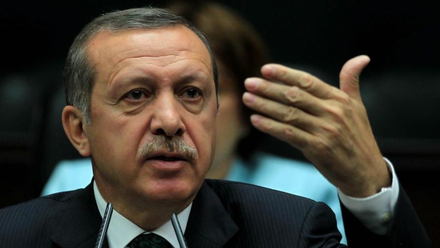 Скандал с подслушване и в Турция