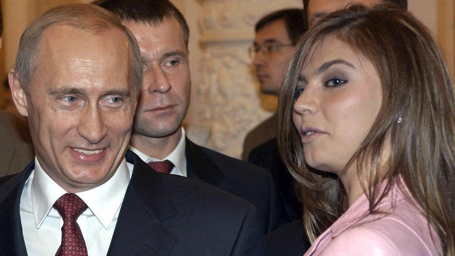 Путин и Кабаева през 2004 г.