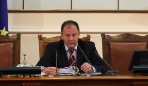 Михаил Миков