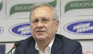 Осман Октай