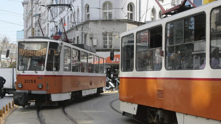 Нови автобуси, тролеи и трамваи в София