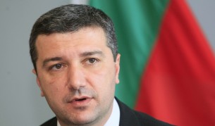 Стойнев не вярва ЕК да спира пари заради "Южен поток"