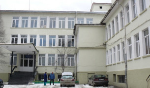 Болницата в Девин