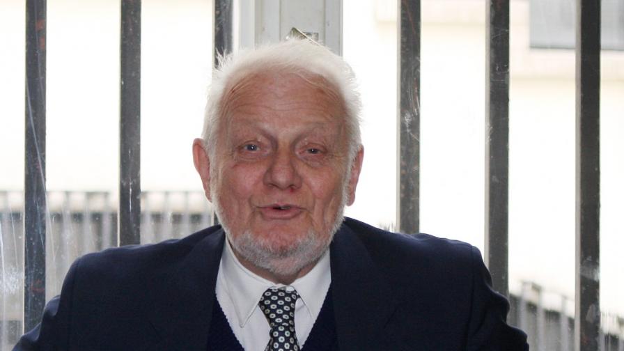 Почина бившият министър на земеделието Васил Чичибаба