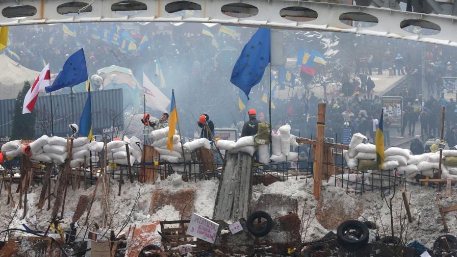 Десетки хиляди на протест в Киев
