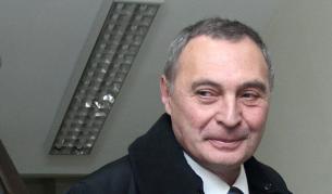 Евгени Диков