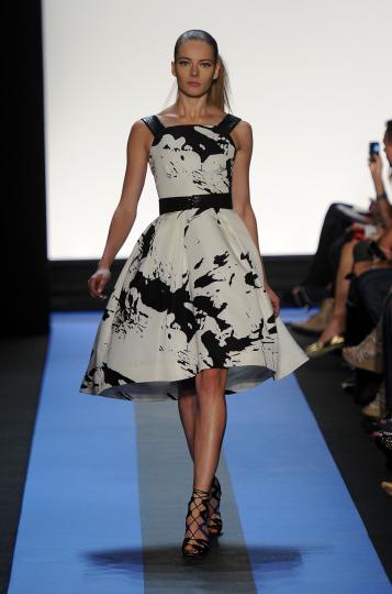 Тенденции пролет/лято 2012 - черно&бяло - снимка 109