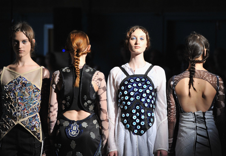 Тенденции пролет/лято 2012 - черно&бяло