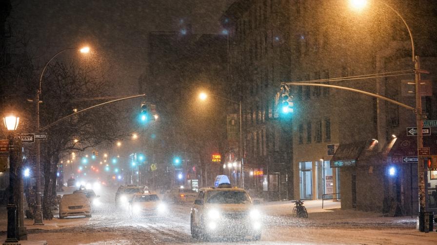 В Ню Йорк: Вековен рекорд по ниска температура